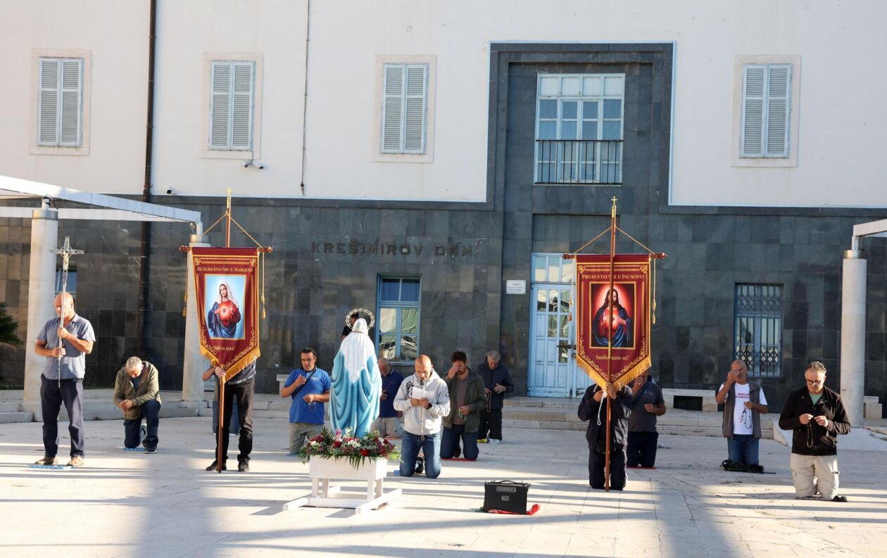 ibenik: Molitva muke krunice prve subote u mjesecu ibenik: Molitva muke krunice prve subote u mjesecu