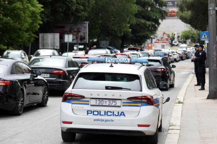 Šibenik: Vozač motocikla ozlijeđen u sudaru s automobilom