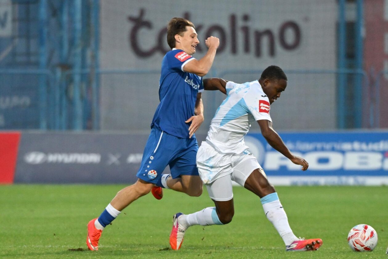 Slaven Belupo i Rijeka sastali se u 9. kolu SuperSport HNL-a Slaven Belupo i Rijeka sastali se u 9. kolu SuperSport HNL-a