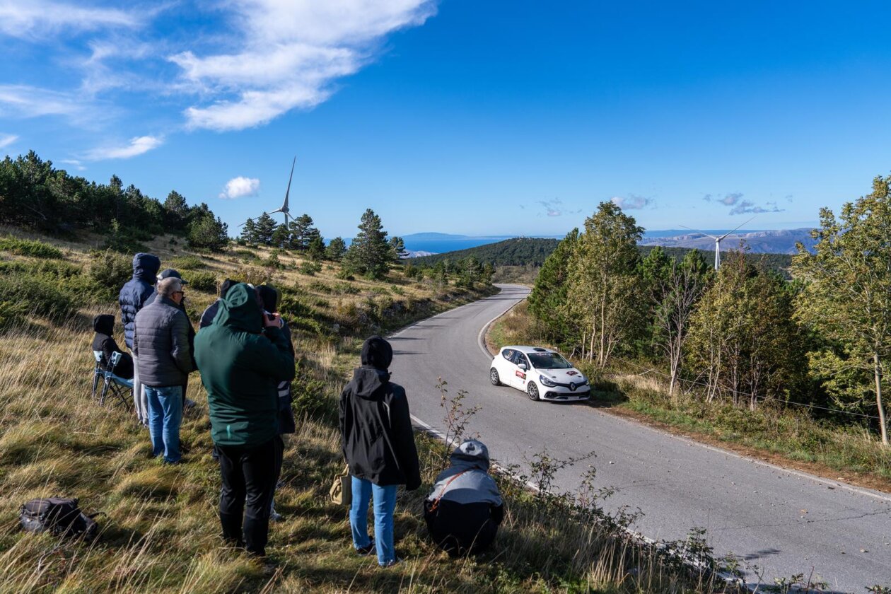 Novi Vinodolski: Održan prvi Rally Primorje