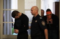 Rijeka: Pravosudni policajci dovode braću Vinković na Županijski sud