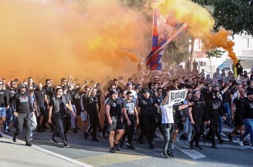 Split: Korteo Torcide prema stadionu Poljud Split: Korteo Torcide prema stadionu Poljud