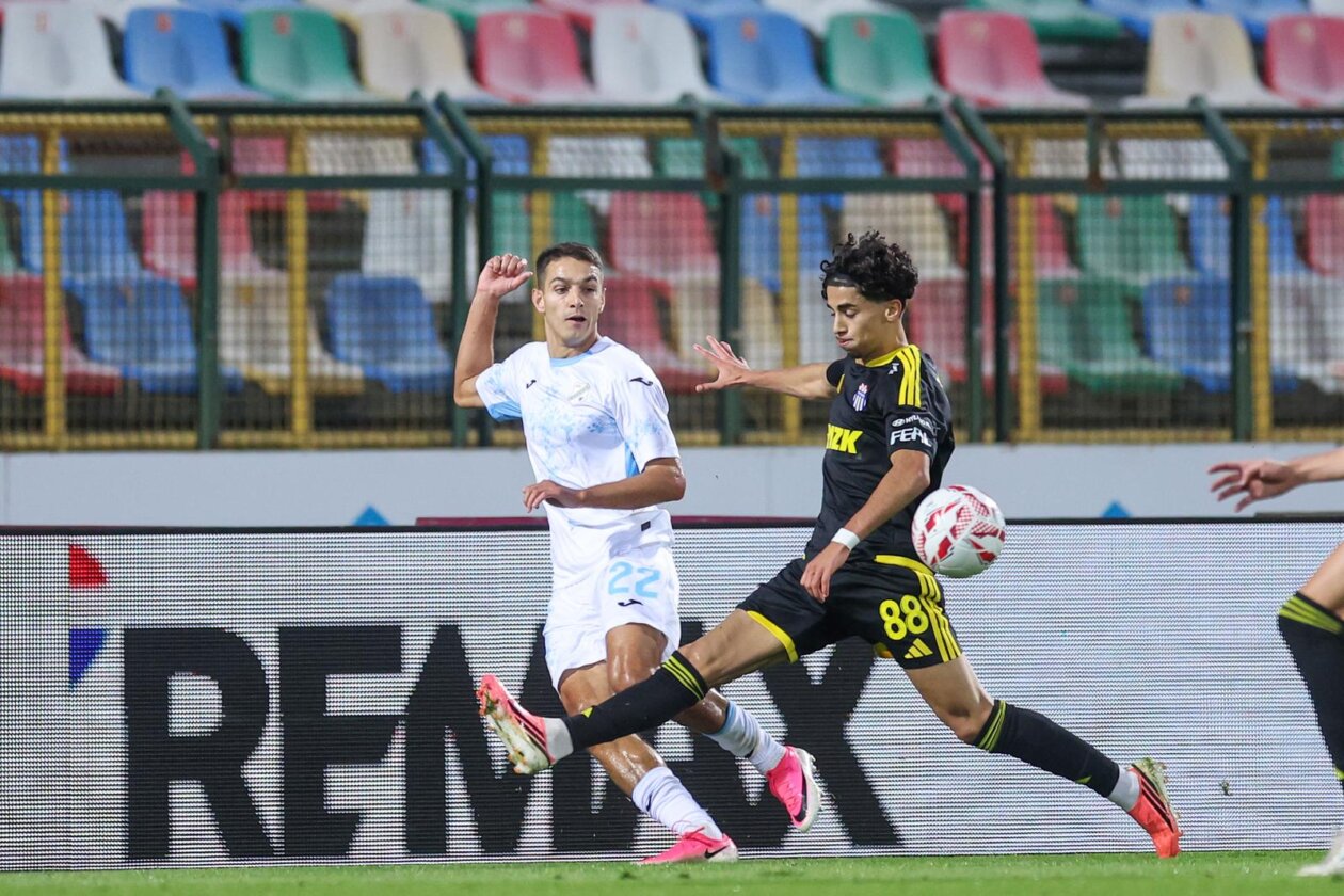 Rudeš i Rijeka sastali se u 10. kolu SuperSport HNL-a Rudeš i Rijeka sastali se u 10. kolu SuperSport HNL-a