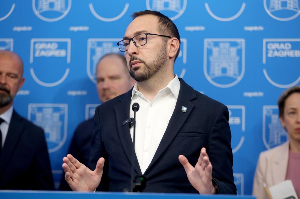 Tomislav Tomašević, obratio se javnosti nakon nepravomoćnih presuda Županijskog suda u Zagrebu, kojima su zabranjeni štrajkovi u ZET-u i Zagrebačkom Holdingu