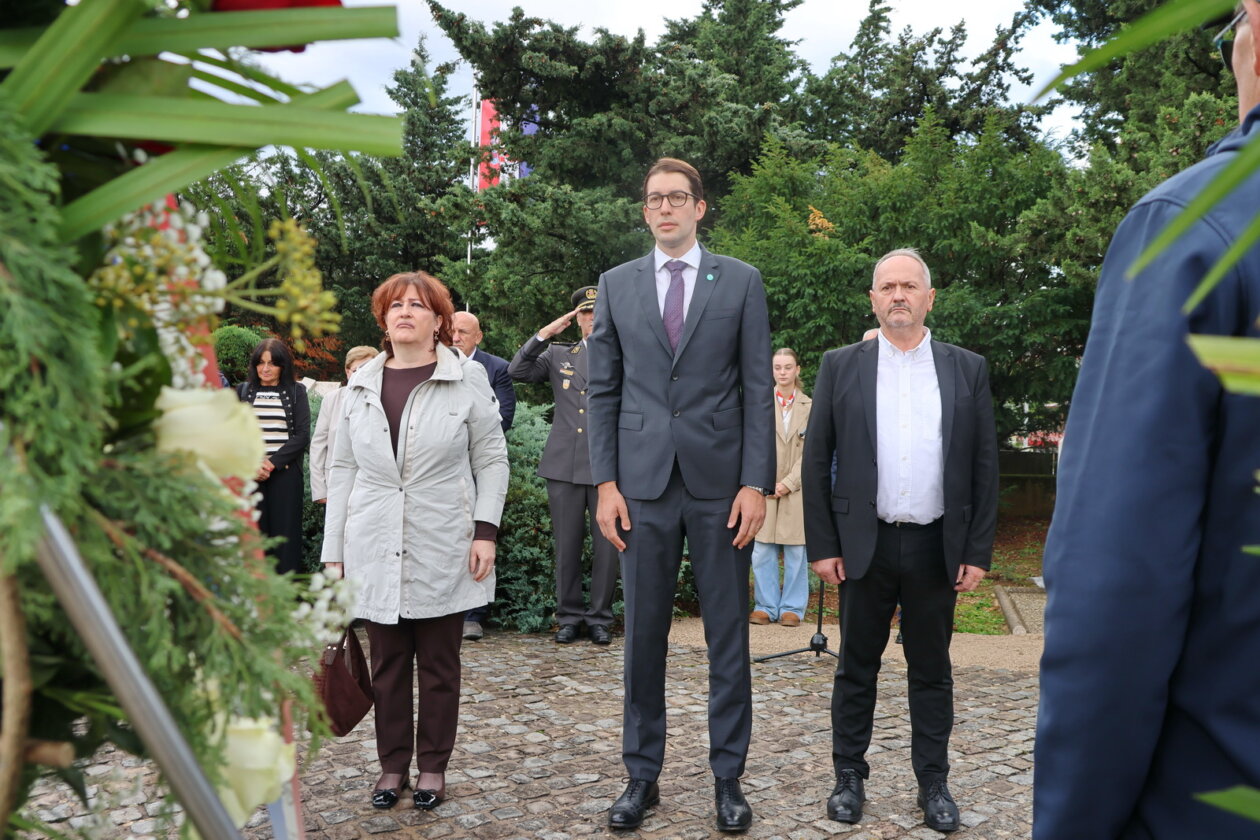 Polaganje-vijenaca-za-35.-obljetnicu-128.-brigade-29 Polaganje-vijenaca-za-35.-obljetnicu-128.-brigade-29