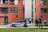 RADNIK PAO KAPORTAL 12 RADNIK PAO KAPORTAL 12