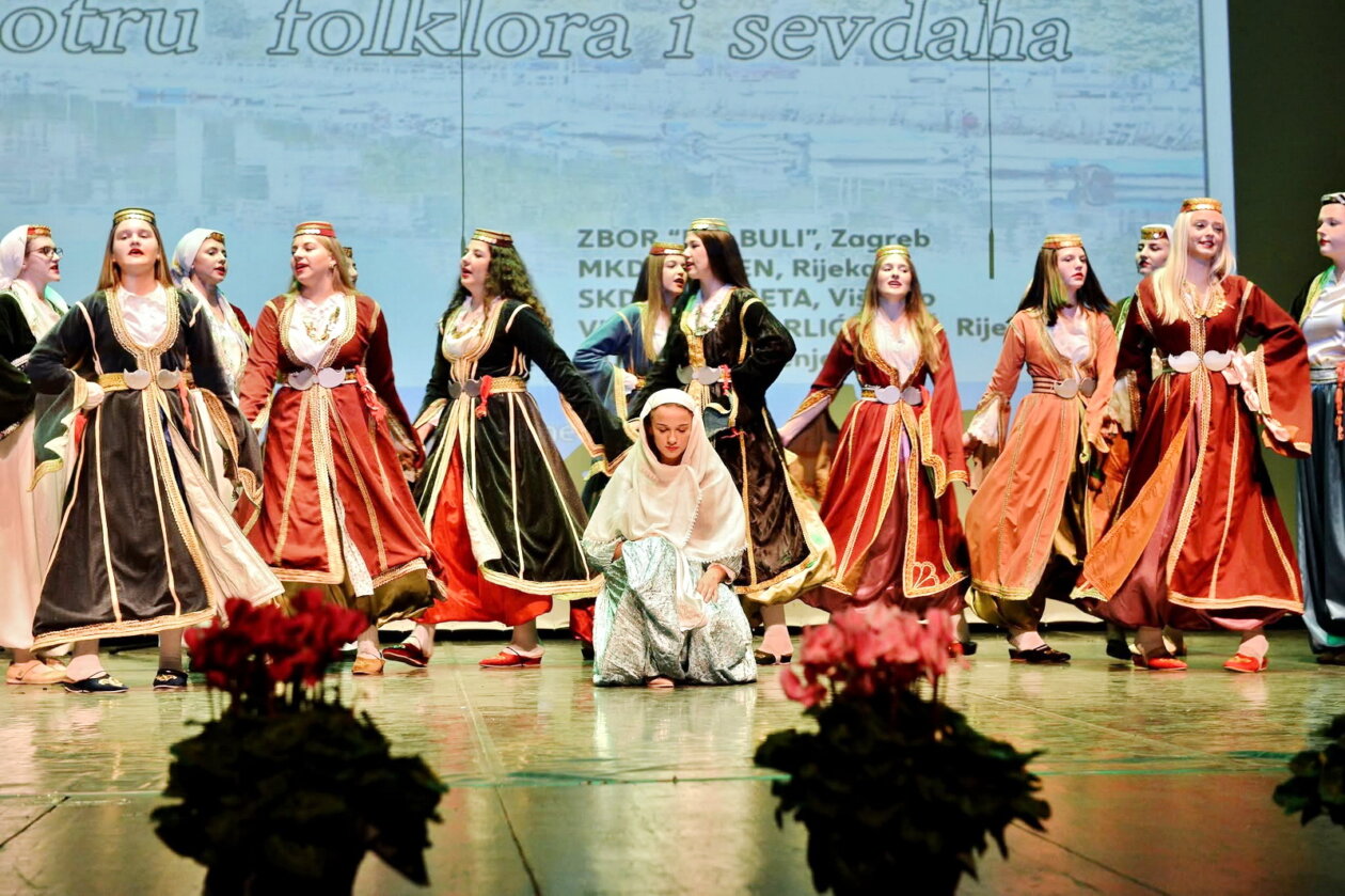 Smotra-folklora-i-sevdaha-u-HKD-u-15 Smotra-folklora-i-sevdaha-u-HKD-u-15