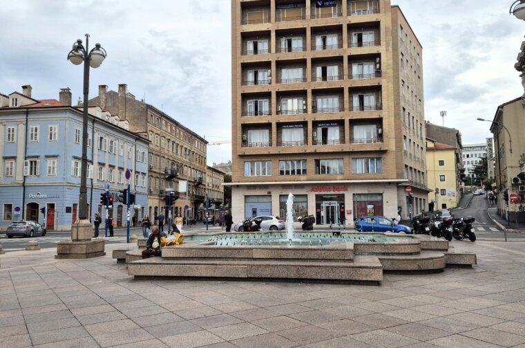 jadranski trg riječki neboder vrijeme riportal jadranski trg riječki neboder vrijeme riportal